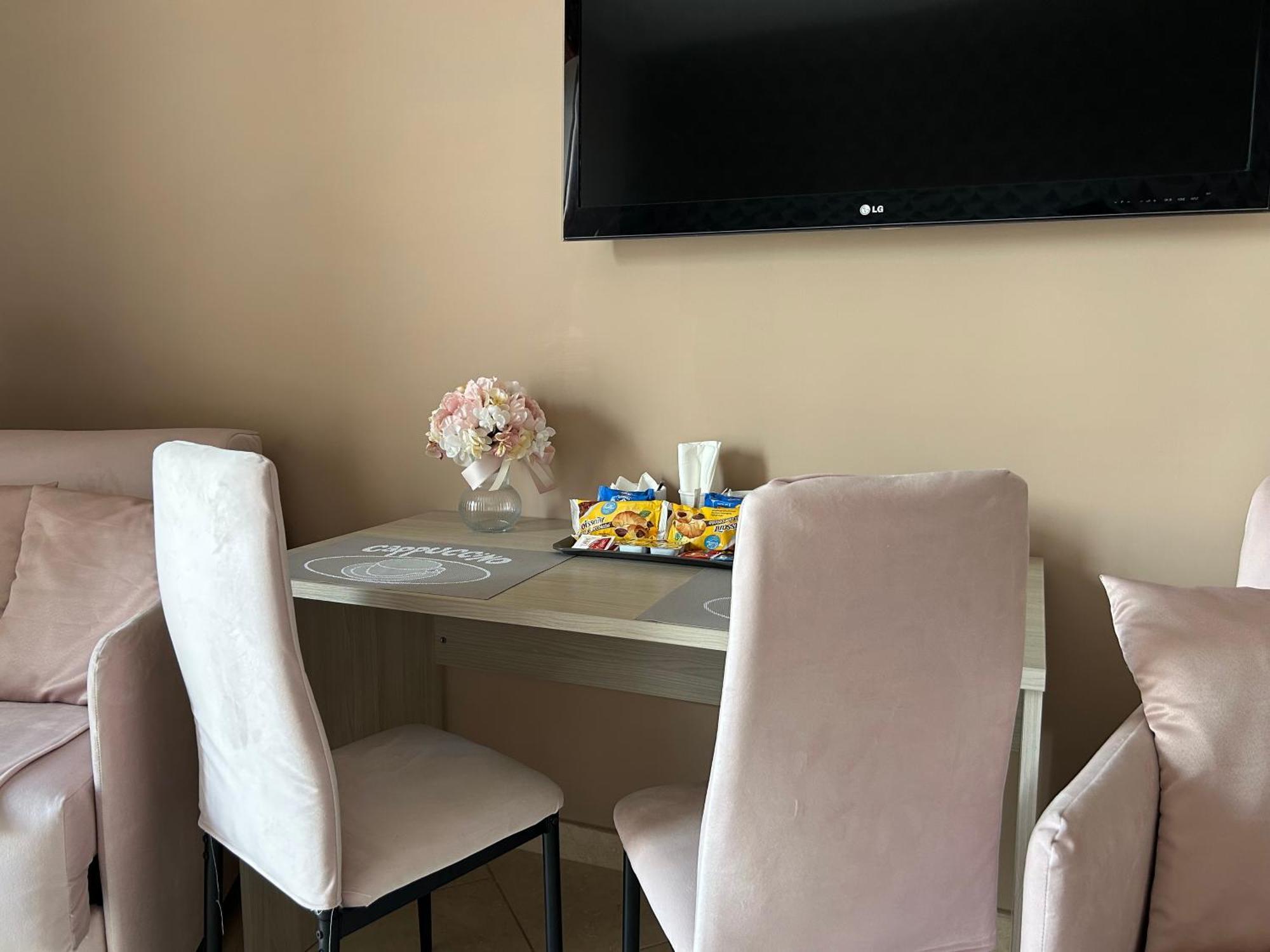 Home Elisabet Napoli Ngoại thất bức ảnh