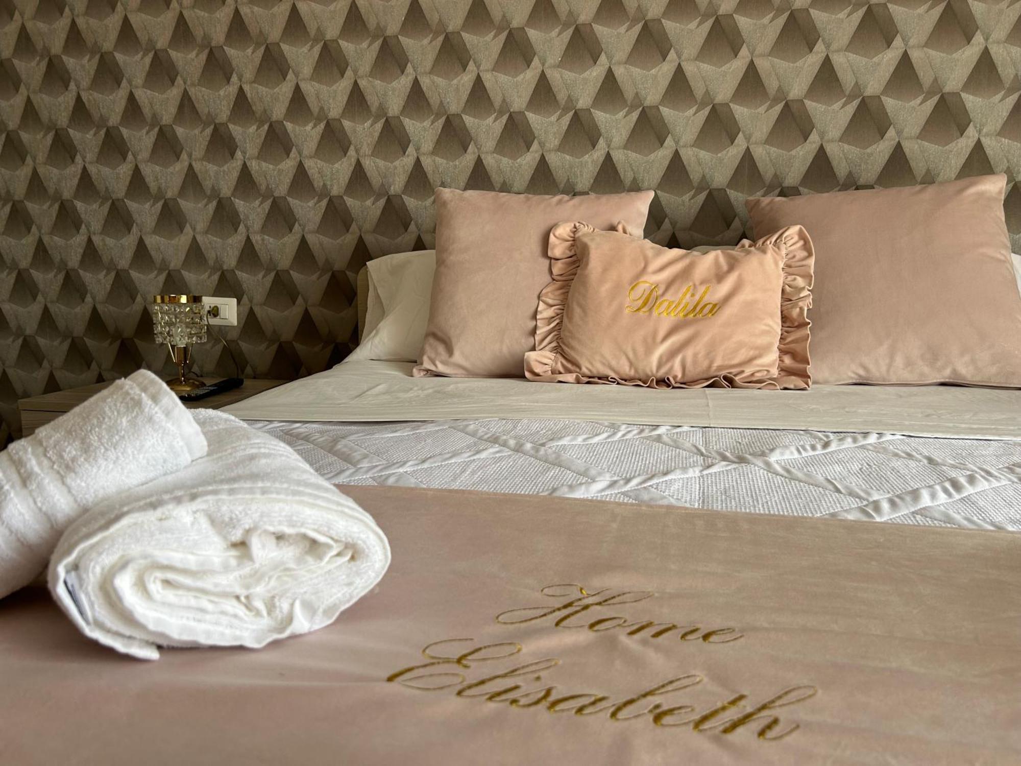 Home Elisabet Napoli Ngoại thất bức ảnh