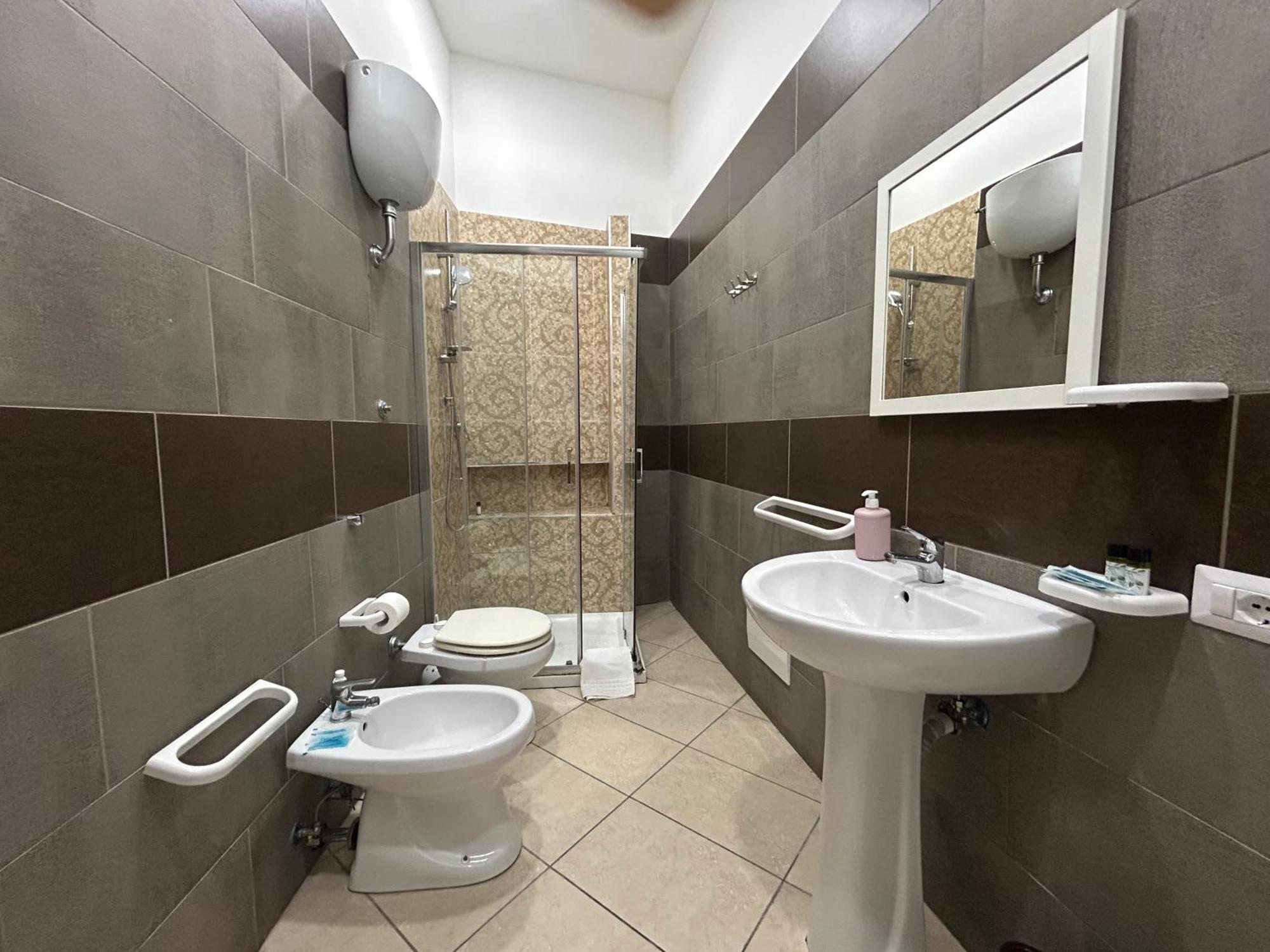 Home Elisabet Napoli Ngoại thất bức ảnh