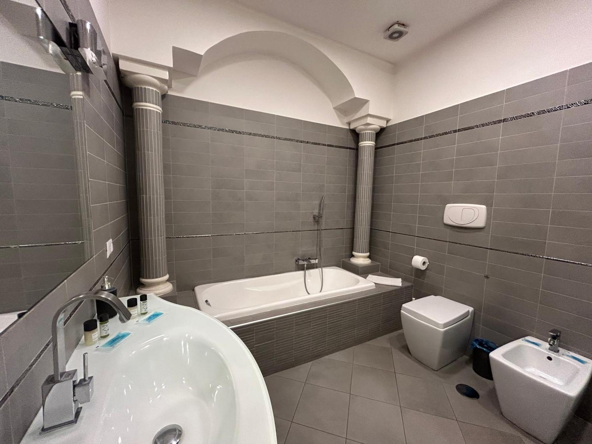 Home Elisabet Napoli Ngoại thất bức ảnh